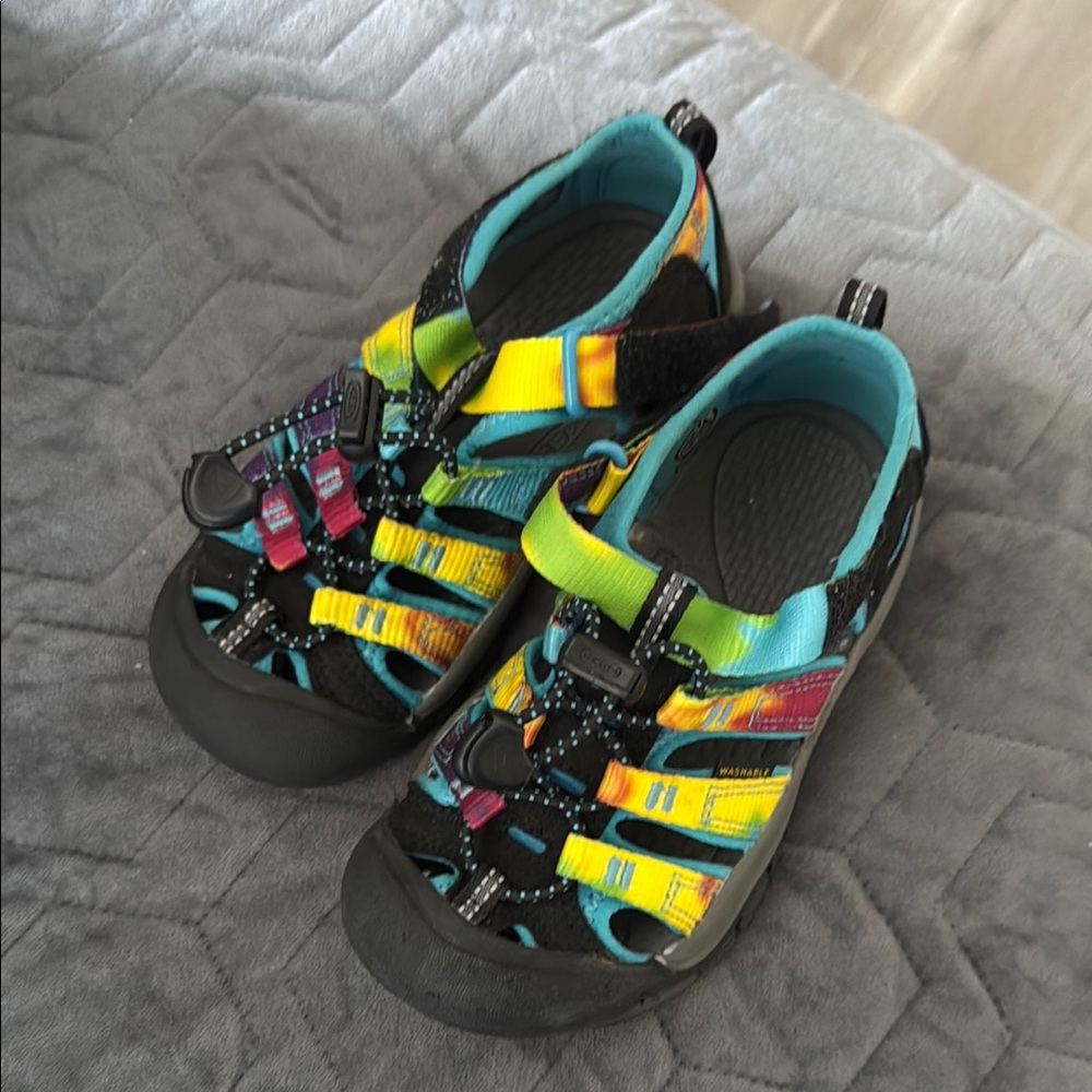 Rainbow Tie-Dye Keen Sandals Little Girls 11